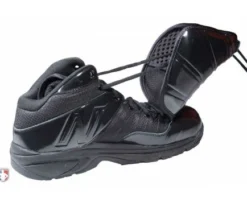New Balance Referee And Umpire Shoes New Balance V3 All-Black Mid-Cut Umpire Plate Shoes -UMPLIFE Shop MU460XB3 New Balance V3 All Black Mid Cut Umpire Plate Shoes Inside Side View with Plate Up