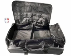 Diamond Umpire Gear Diamond Ultimate 33" Wheeled Umpire Equipment Bag With Telescopic Handle -UMPLIFE Shop WHLDLX UMP 33 Diamond Ultimate 33 Wheeled Umpire Equipment Bag with Telescopic Handle Interior